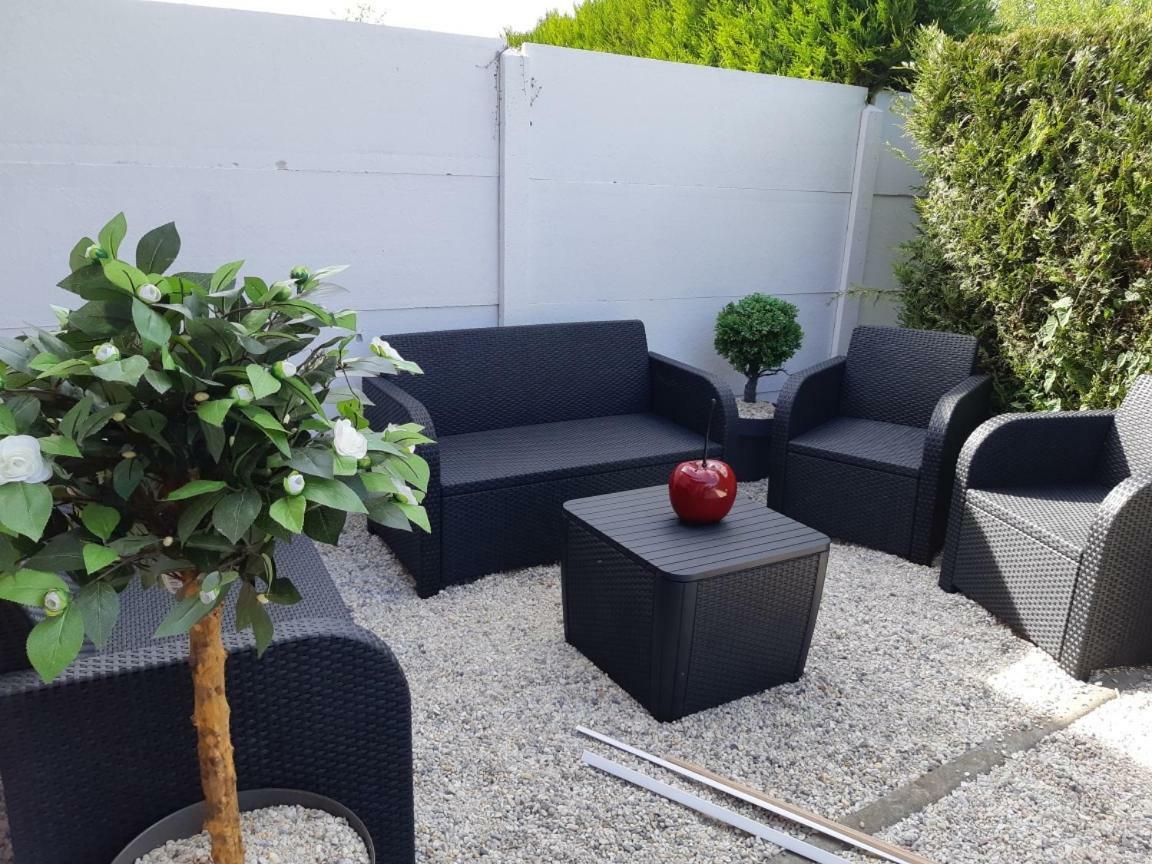 Cosy Maison 3 Chambres Honfleur Jardin, Parking Prive Et Jacuzzi Экстерьер фото